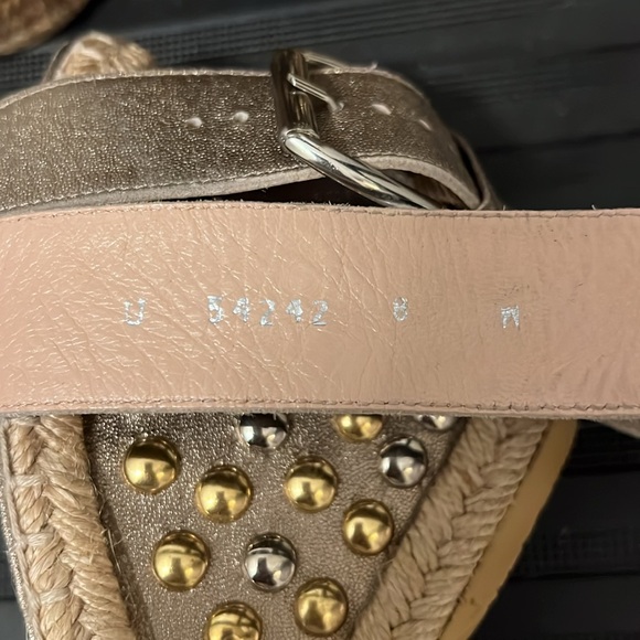 Stuart Weitzman Studded Gold/Silver Metallic Gold Leather Espadrilles Used 8M - Picture 7 of 7